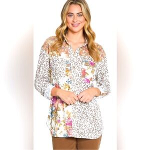 Tru Luxe shirt size XS